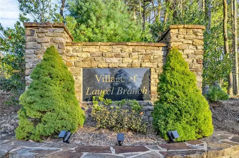 150 Laurel Branch Ct, Roaring Gap, NC 28668