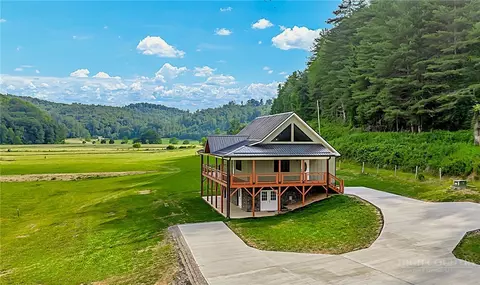 180 S Fork Farm Ln, West Jefferson, NC 28694