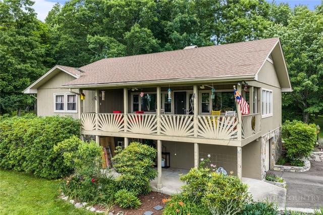 711 Linhigh Dr, Newland, NC 28657