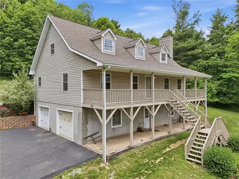 245 Papa Cook Rd, Boone, NC 28607