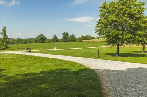 441 Fairgrounds Rd, Taylorsville, NC 28681