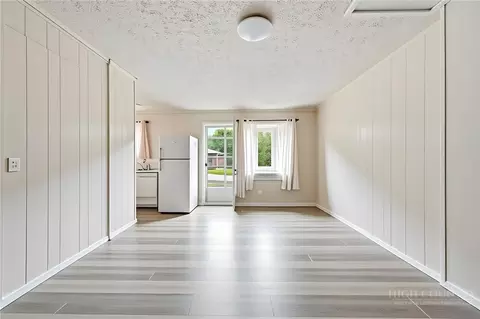 Living - 105 Summit St, Boone, NC 28607 photo 2 of 7