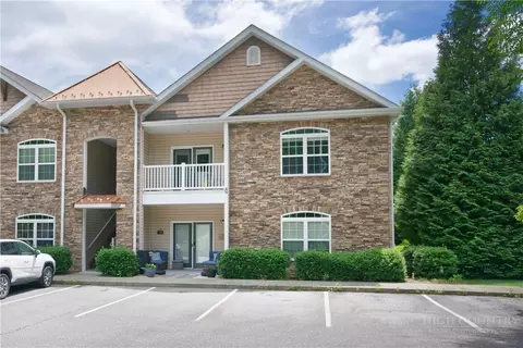 190 Eli Hartley #110, Boone, NC 28607