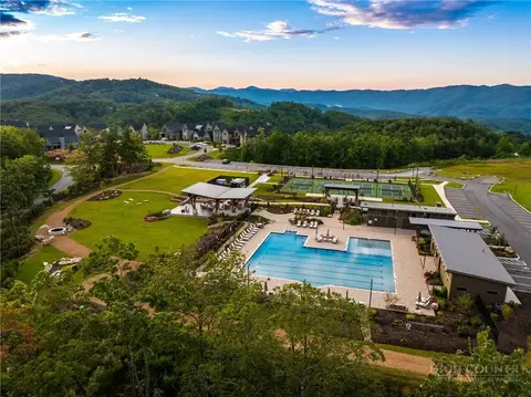 Exterior - 152 N Face Trl, Boone, NC 28607 photo 16 of 17