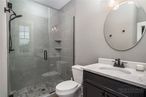 Bath - 152 N Face Trl, Boone, NC 28607 photo 5 of 5