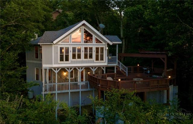 130 Raven Rd, Beech Mountain, NC 28604