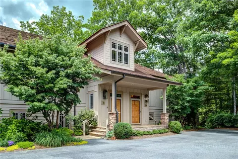 180 Sugar Maple Ln # B-3, Boone, NC 28607
