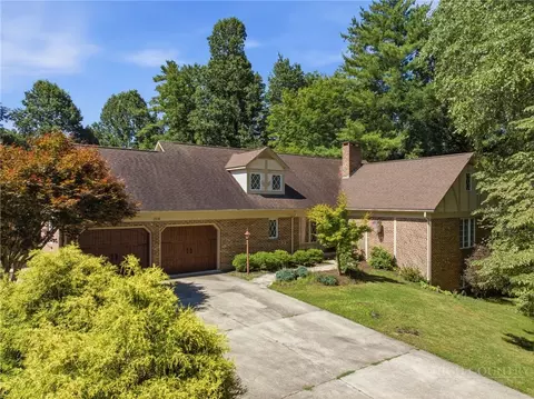 304 Glendale Dr, Boone, NC 28607 photo 4
