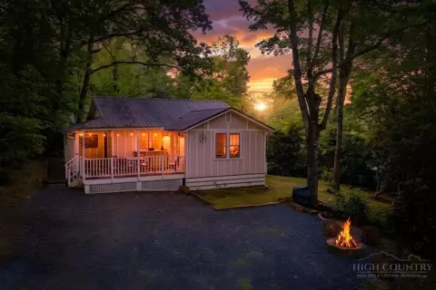 56 Raccoon Ln, Newland, NC 28657