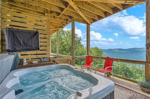 Exterior - 364 Skyview St, Deep Gap, NC 28618 photo 4 of 19