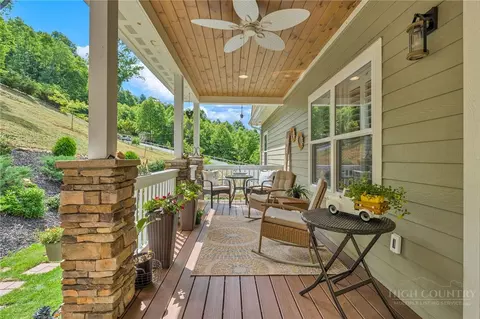 Exterior - 364 Skyview St, Deep Gap, NC 28618 photo 6 of 19