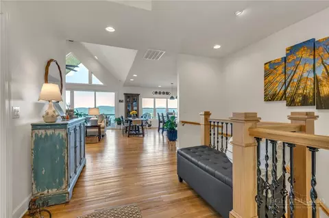 Entry Way - 364 Skyview St, Deep Gap, NC 28618 photo 1 of 1