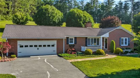 201 Reno Rd, West Jefferson, NC 28694
