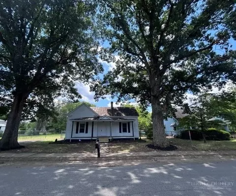 603 Thomas St, Reidsville, NC 27320