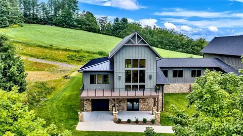 Exterior - 253 Range View Dr #B, Jefferson, NC 28640 photo 5 of 9