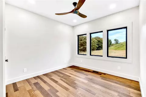 Bedroom - 253 Range View Dr #B, Jefferson, NC 28640 photo 1 of 7