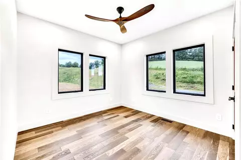 Bedroom - 253 Range View Dr #B, Jefferson, NC 28640 photo 3 of 7