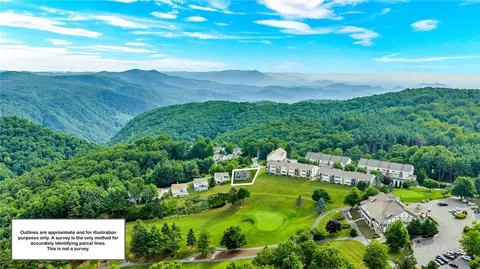 23 Mitchell River Ct, Roaring Gap, NC 28668 photo 2