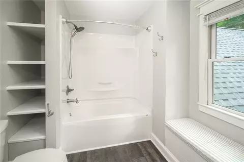 Bath - 105 Katie Way, Boone, NC 28607 photo 3 of 5