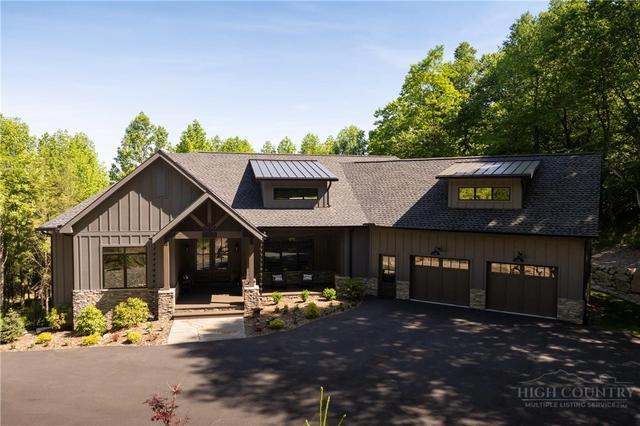 323 Cielo Rd, Blowing Rock, NC 28605