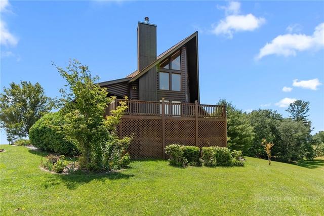 285 Black Bear Rdg, Sparta, NC 28675