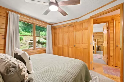 Bedroom - 176 Ravens Vw, Boone, NC 28607 photo 3 of 6