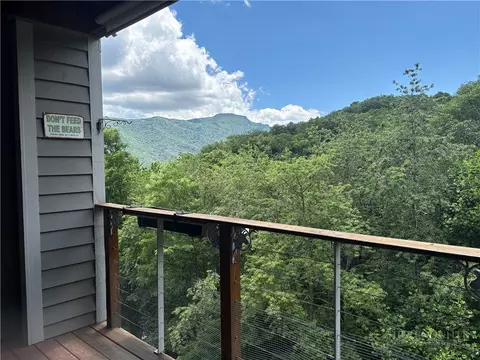 185 Hawks Peak South Ln #422, Seven Devils, NC 28604