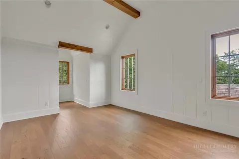 Bedroom - 253 Old Boone Rd, Blowing Rock, NC 28605 photo 6 of 6