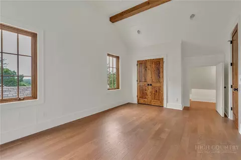 Bedroom - 253 Old Boone Rd, Blowing Rock, NC 28605 photo 5 of 6