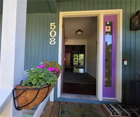 508 Laurel Ln, Newland, NC 28657