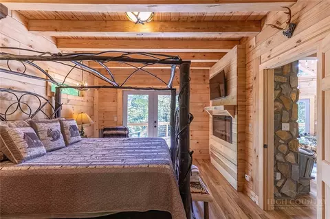 Bedroom - 130 Autumn View Ln, Seven Devils, NC 28604 photo 1 of 14