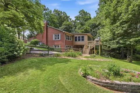 Exterior - 113 Hamilton Dr, Jefferson, NC 28640 photo 2 of 8