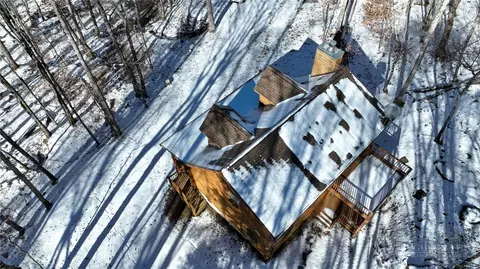 View/Area - 121 Whipporwill Way, Beech Mountain, NC 28604 photo 1 of 1