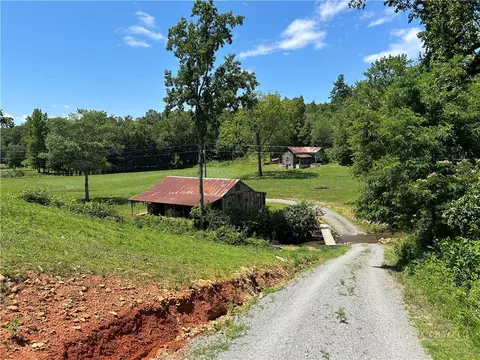 117 White Rock Rd, Thurmond, NC 28683