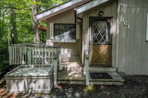 Exterior - 161 Ash Loop, Newland, NC 28657 photo 3 of 7