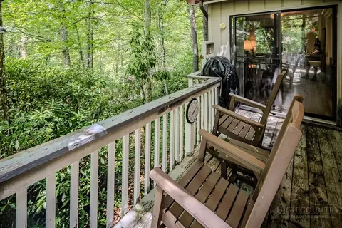 Exterior - 161 Ash Loop, Newland, NC 28657 photo 6 of 7