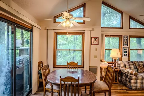 Dining - 161 Ash Loop, Newland, NC 28657 photo 3 of 4