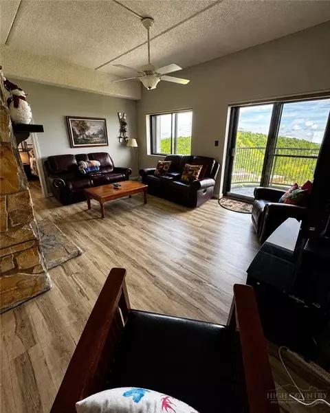 303 Sugar Top Dr #2813, Sugar Mountain, NC 28604