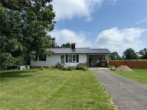 808 Piney Creek School Rd, Piney Creek, NC 28663