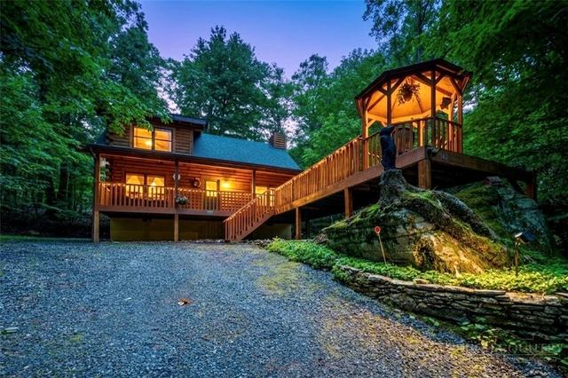 142 Village Cluster Rd, Beech Mountain, NC 28604