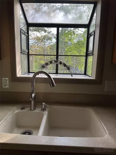 Kitchen - 198 Meadow Ridge Rd #9, Boone, NC 28607 photo 3 of 3