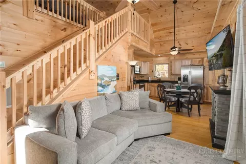 214 Lakeledge Rd, Beech Mountain, NC 28604 photo 2
