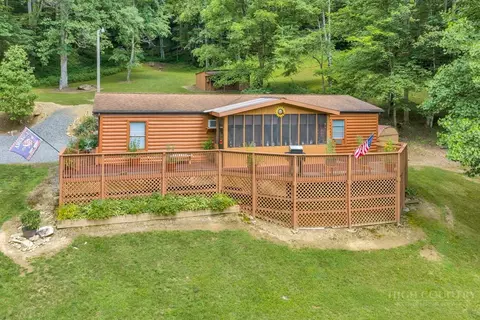 488 Wards Branch Rd, Sugar Grove, NC 28679