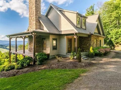 263 Running Bear Ln, Sparta, NC 28675