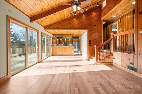 Living - 276 Storie Rd, Boone, NC 28607 photo 4 of 7