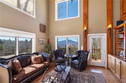 Living - 187 Hialeah Ln, Boone, NC 28607 photo 2 of 4