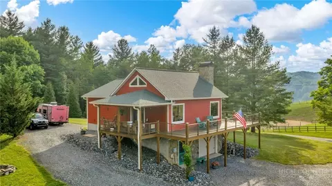 160 Pawpaws Place Rd, West Jefferson, NC 28694