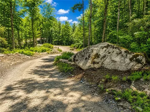 lot Apt 96 Eagles Nest Trl, Banner Elk, NC 28622