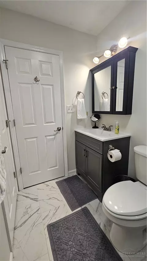Bath - 159 Easy St, Boone, NC 28607 photo 3 of 6