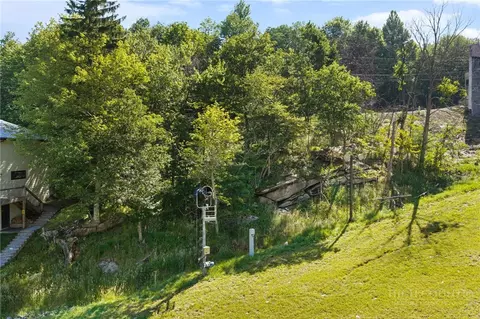 107 Wedling Weg, Beech Mountain, NC 28604 photo 5